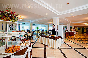 Шведский стол 'Ателика Гранд Гамма' курортный отель, Туапсе, Черноморское побережье России